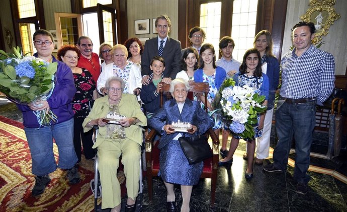 Celebración Del Día De Los Abuelos