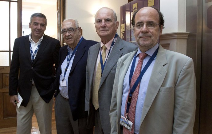 Rueda De Prensa De La Escuela De Nutrición
