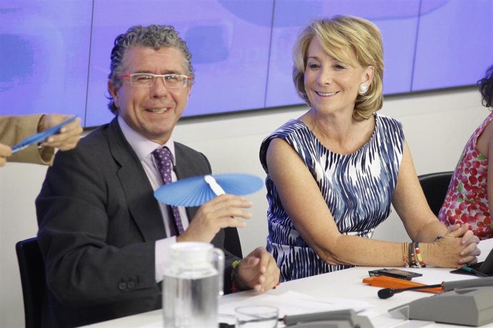 Granados Y Aguirre Antes Del Comité Ejecutivo