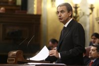 Zapatero asegura que clientes y acreedores de la CAM "pueden estar tranquilos"
