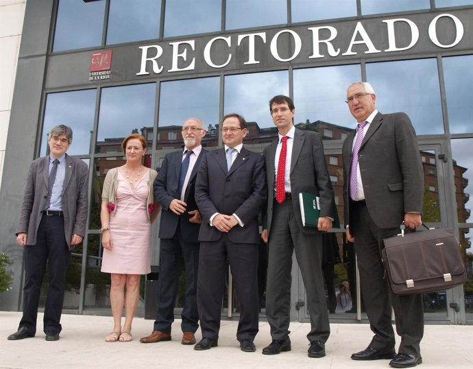 Imagen De Los Firmantes        