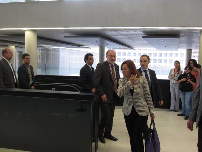 Àngel Colom, En La Ciudad De La Justicia