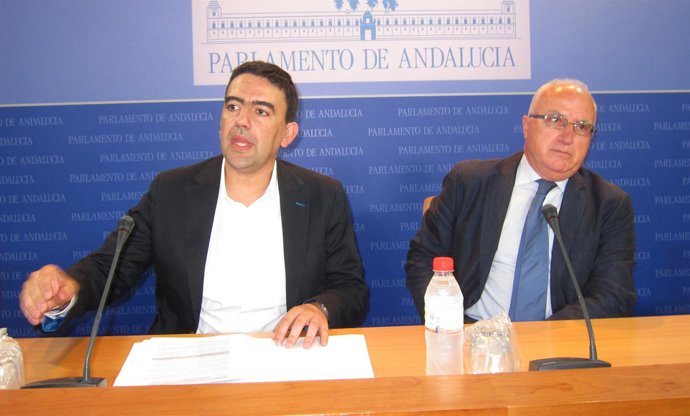 Mario Jiménez, Este Miércoles En Rueda De Prensa