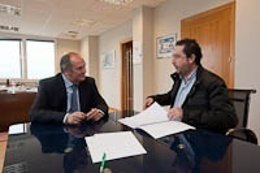 Fernández Y El Acalde De Penagos 