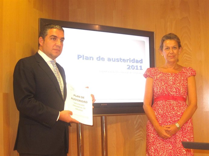 Bendodo Y Caracuel, En La Presentación Del Plan 