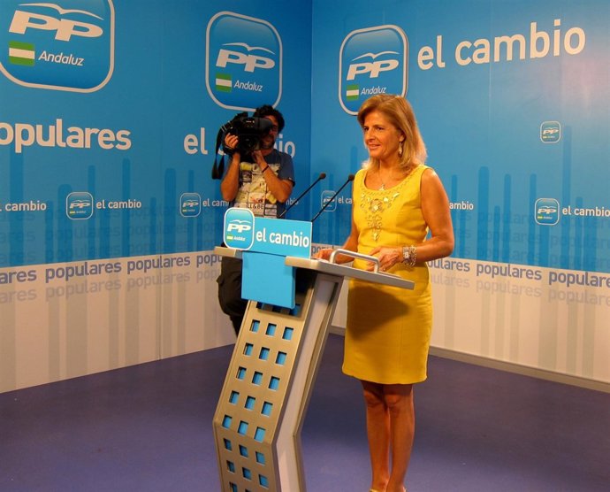 La Portavoz Del PP-A, Esperanza Oña