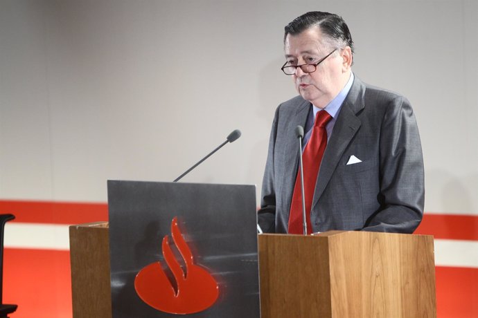 El Consejero Delegado Del Santander, Alfredo Saénz