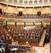 AMP.-El Congreso da luz verde a la ley de Salud Pública, que reconoce la universalización del SNS