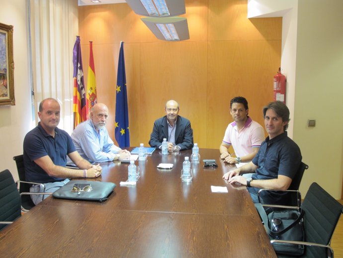 Reunión De Gómez Con Representantes Productoras