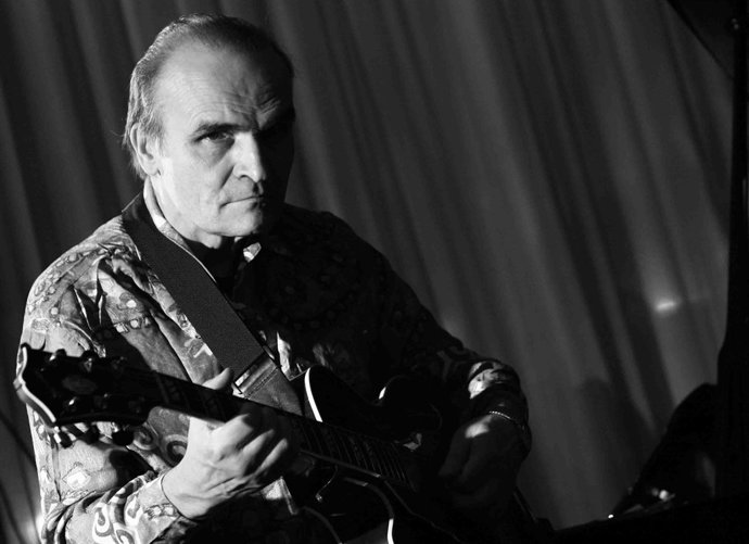 El Guitarrista Marc Fosset.