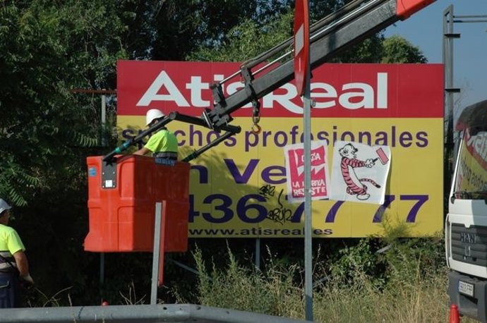 Campaña De Vallas En Desuso