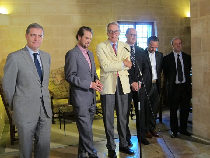 Representantes Air Berlin,Corte Inglés Y Melià