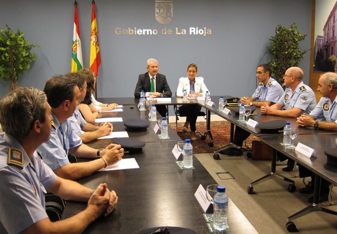 El Consejero De Presidencia Y Justicia En La Junta De Jefes De Policía Local