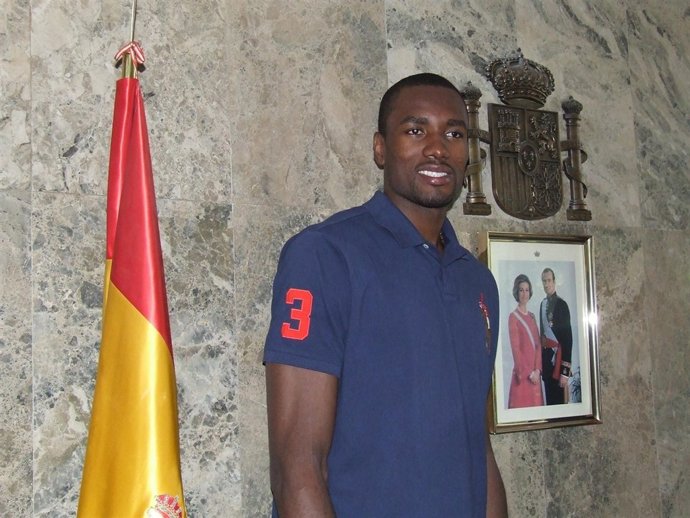 Ibaka Tras Jurar La Constitución 