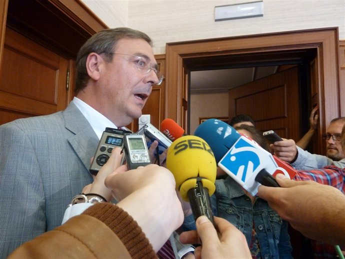 Diputado De Hacienda, Finanzas Y Presupuestos, José Zurita