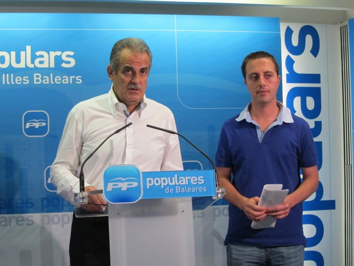 Miquel Ramis Y Llorenç Galmés