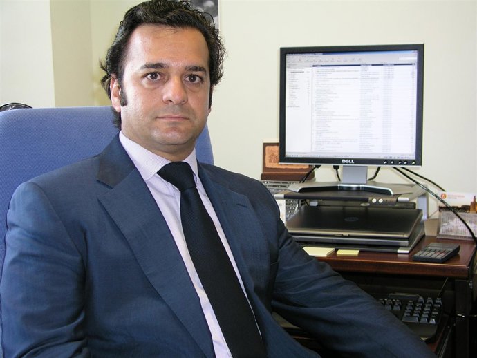 El Profesor M. Alejandro Cardenete