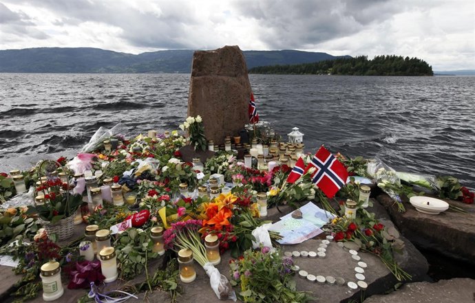 Isla Noruega De Utoya, Lugar De La Masacre