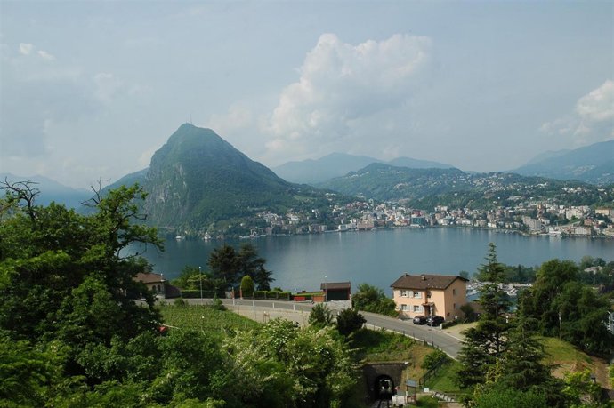 Vista De La Bahía Y El "Pan De Azúcar".