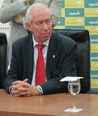 El consejero de Economía califica de "buena noticia" los datos pero aboga por la "cautela" y observar la tendencia