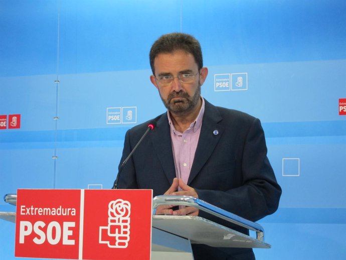 Portavoz De Empleo Del PSOE De Extremadura, Miguel Bernal