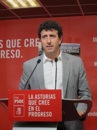 Gutiérrez dice que el anuncio de Zapatero "no les coge por sorpresa" y cree que el PSOE está preparado