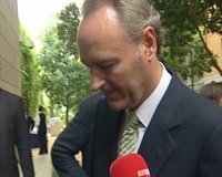 Fabra cree que los comicios supondrán "un antes y un después en la situación económica que sufre" España