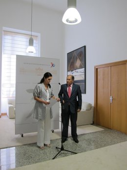 Pilar Rojo Y Luciano Fariña