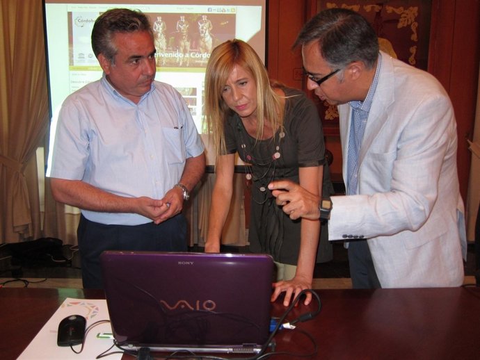 Presentación De La Agenda Única De Turismo Para Córdoba Y Su Provincia Por EP