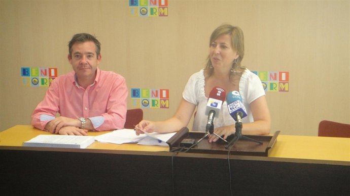 Gema Amor En El Encuentro Informativo Ofrecido Este Viernes