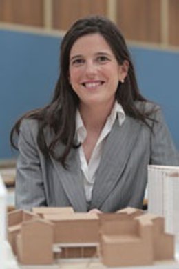 La Arquitecta Laura Rives.