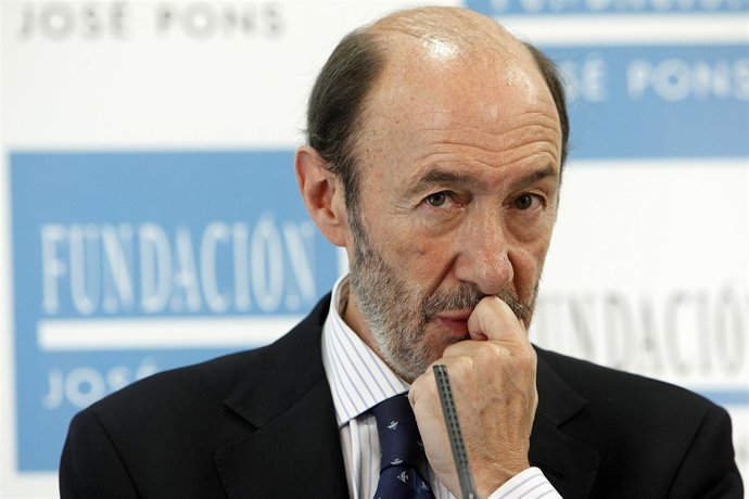 Rubalcaba Se Reúne Con Las Asociaciones De Víctimas De Accidentes De Tráfico