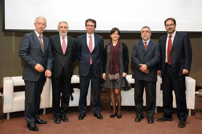 Congreso Sobre Derecho Y Energía En Chile.