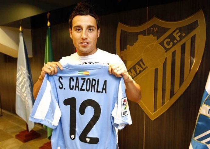 Santi Cazorla, Nuevo Jugador Del Málaga Club De Fútbol