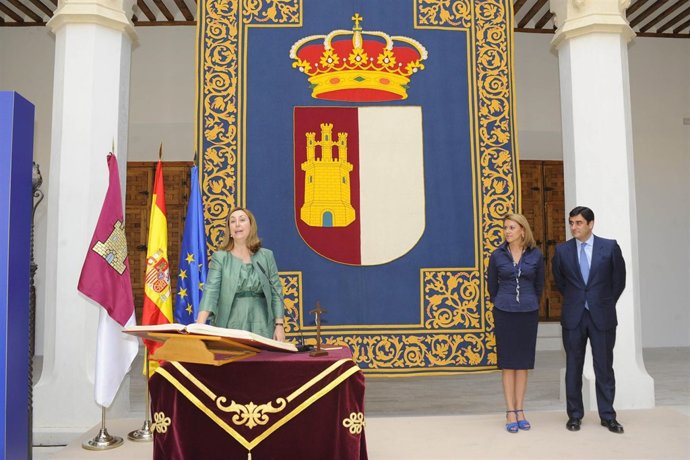 Silvia Valmaña En Su Toma De Posesión