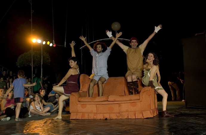 Una De Las Coreografías Del Festival.