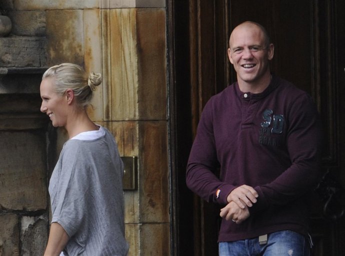 Zara Phillips Y Mike Tindall Tras Su Boda