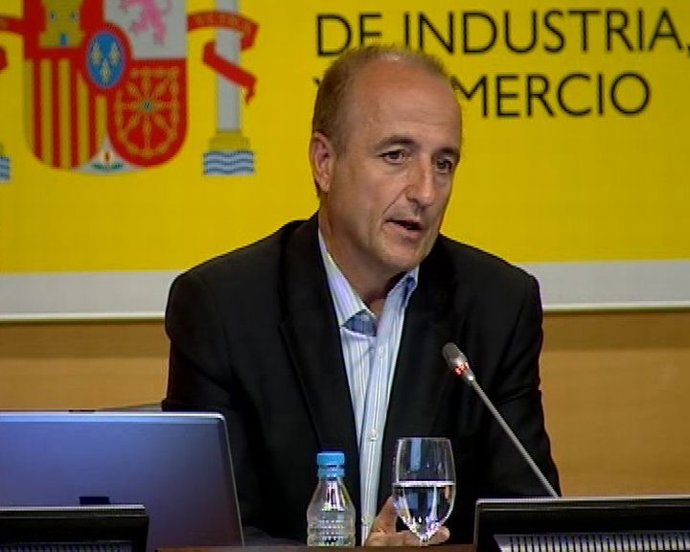 Miguel Sebastián argumenta adelanto de elecciones