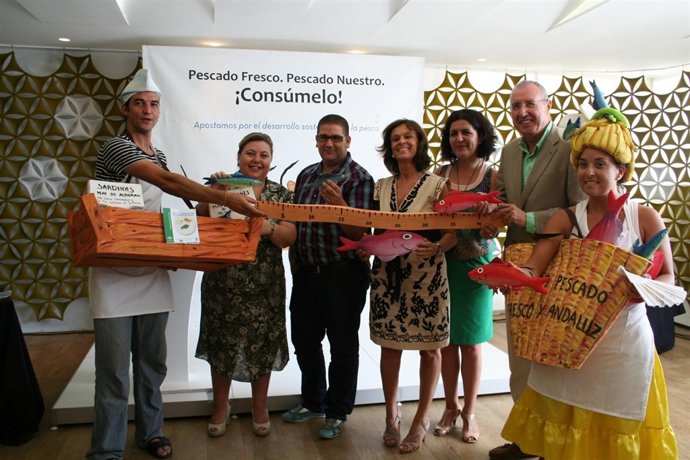 La Consejera De Agricultura Y Pesca En La Moraga De Antonio Martín