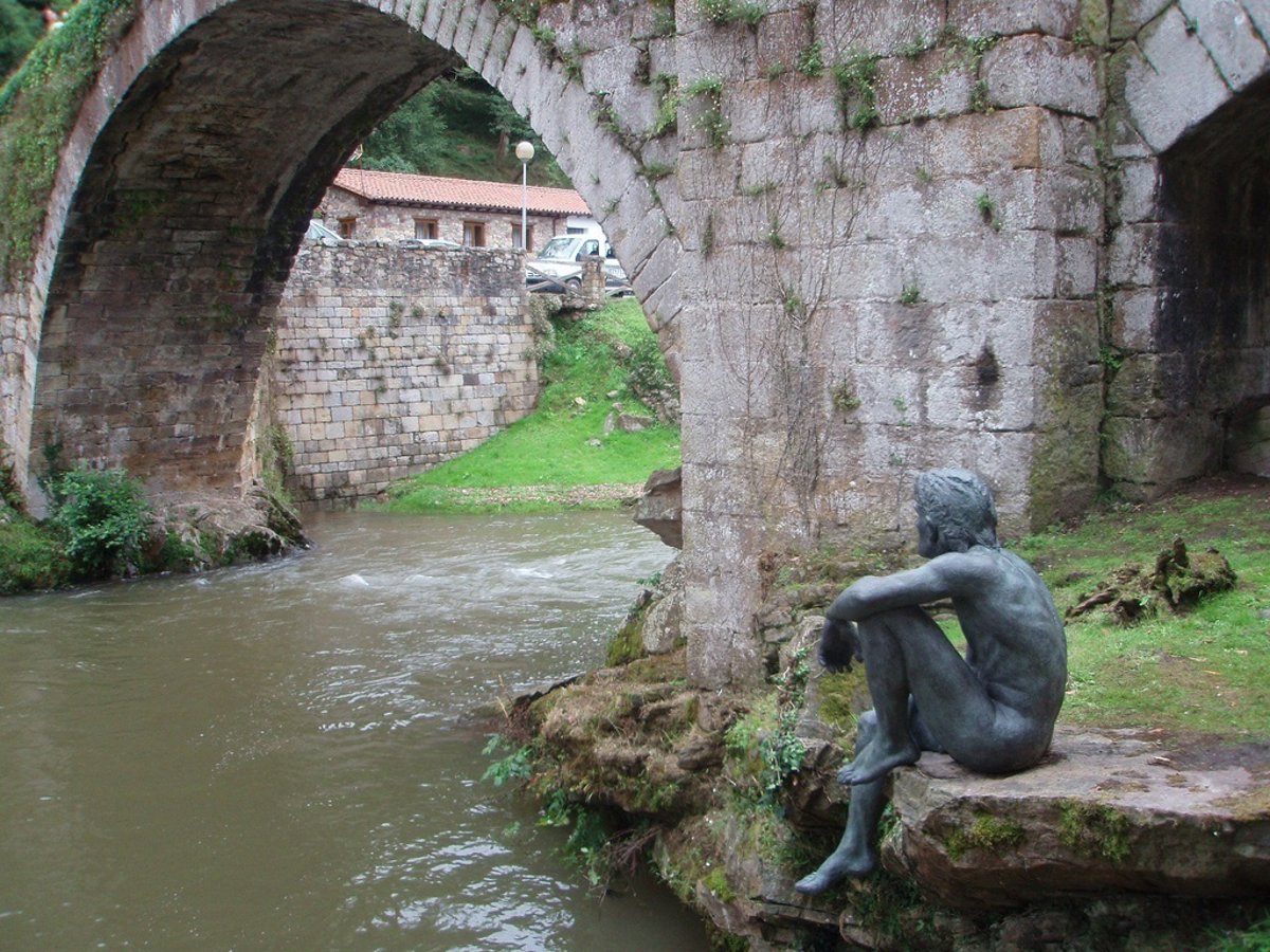 La ADC PisueñaPasMiera gestionará el Centro de Interpretación del