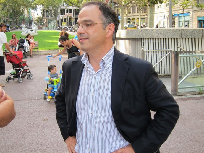 El Portavoz De Ciu En El Parlament, Jordi Turull