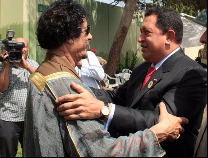 El Líder Libio, Muamar Gadafi; Y El Presidente Venezolano, Hugo Chávez.