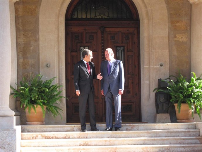 El Rey, Don Juan Carlos, Recibe A José Luis Rodríguez Zapatero 