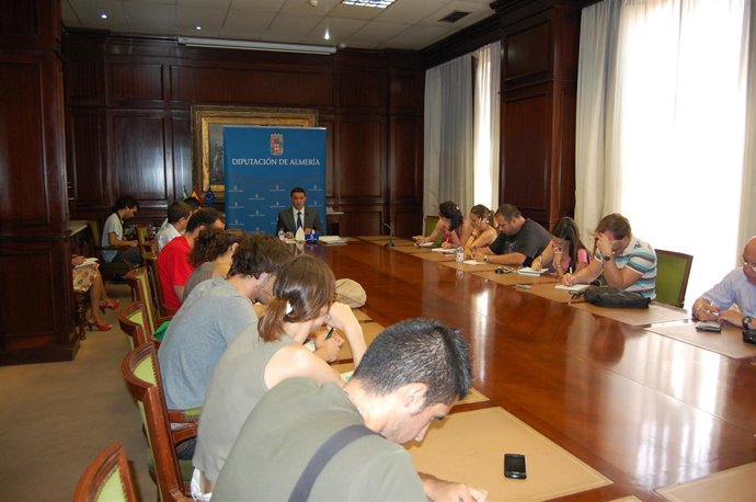 El Vicepresidente De La Diputación Informa De La Junta De Gobierno