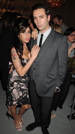 Amy Winehouse Y Reg Traviss