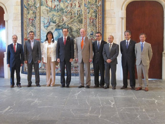 El Rey Con Los Consellers De Bauza