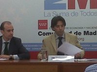 Manglano afirma que los 'indignados' "pasaron el límite" al ocupar un espacio público "para fines privados"