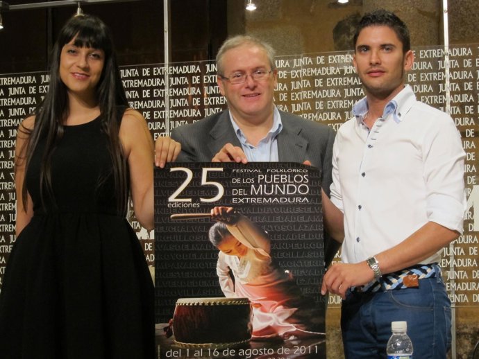 Presentación Del Festival De Los Pueblos Del Mundo