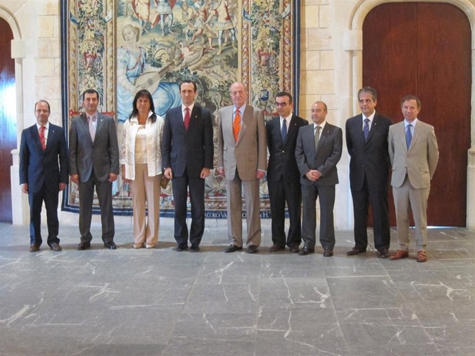 El Rey Con Los Consellers De Bauza