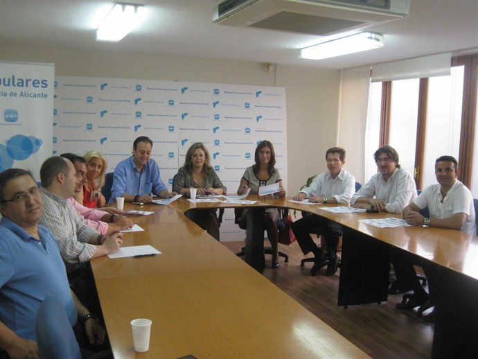 Imagen De La Reunión Del PP